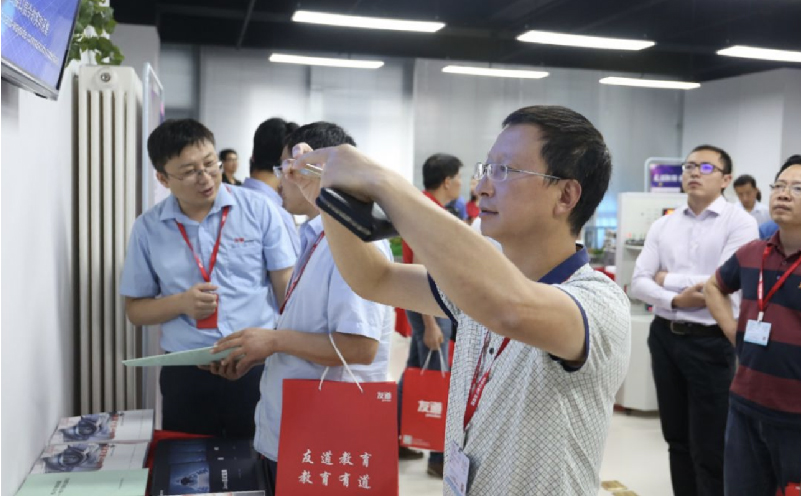 固定-友道新闻缩略图-06 固定-友道新闻缩略图-06