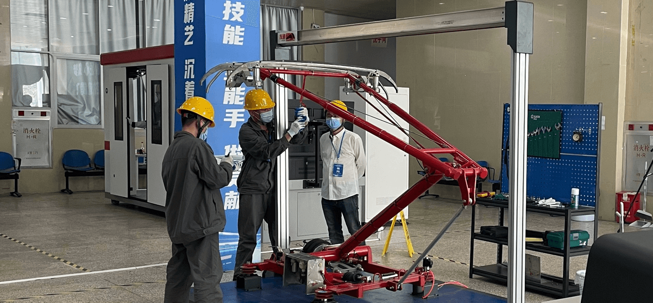 受电弓的检修与控制1 受电弓的检修与控制1